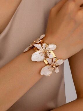 Gold Floral Bracelet with White Mother-of-Pearl Petals